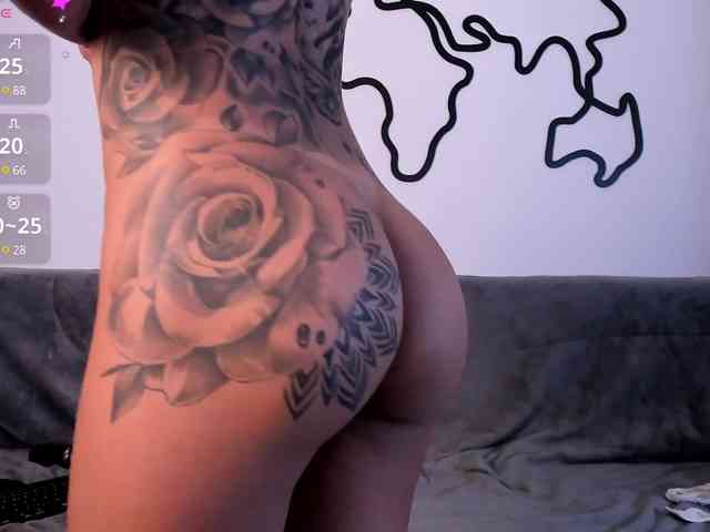 Jenny_Woods webcam