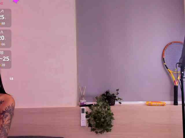 Jenny_Woods webcam