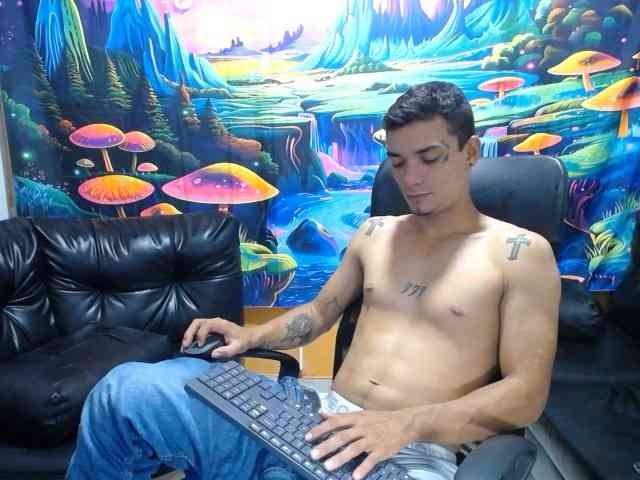 mike-vega