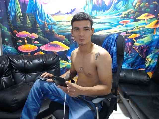 mike-vega