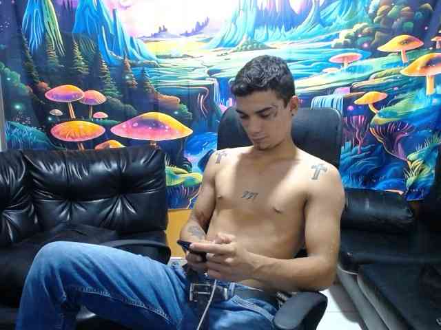 mike-vega