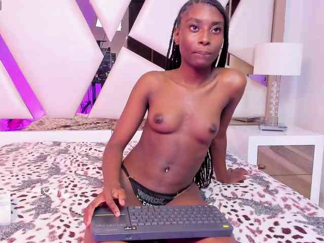 MarianReynolds webcam