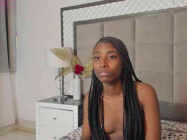 MarianReynolds webcam