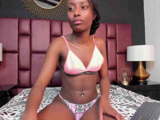 MarianReynolds webcam