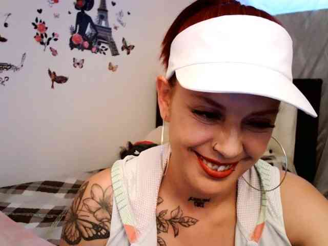 charlotterlove webcam