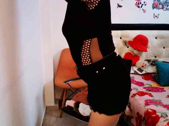 charlotterlove webcam