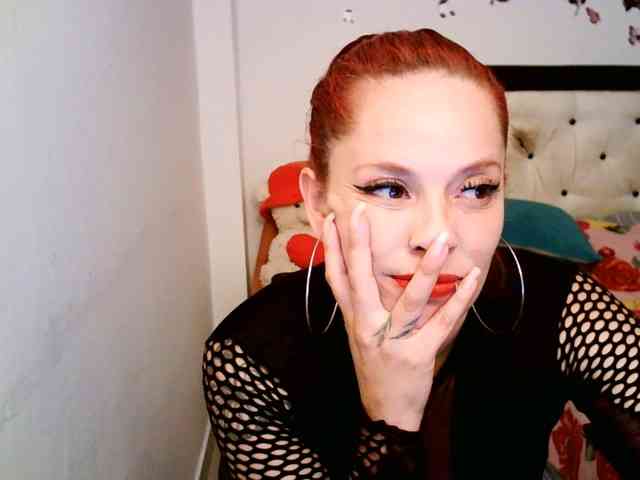charlotterlove webcam