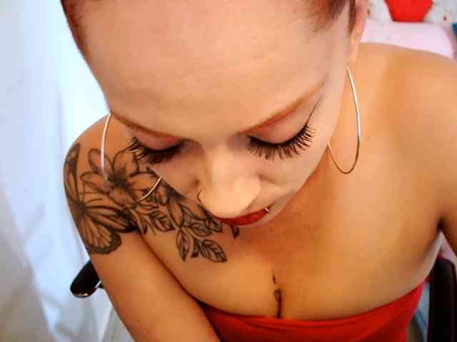 charlotterlove webcam