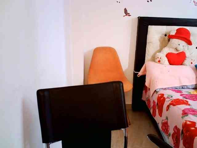 charlotterlove webcam