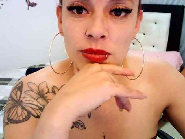 charlotterlove webcam