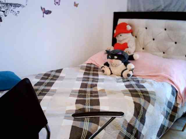 charlotterlove webcam