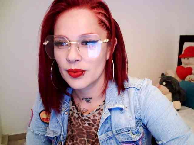 charlotterlove webcam