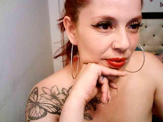 charlotterlove webcam