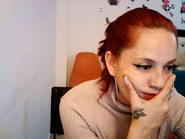 charlotterlove webcam