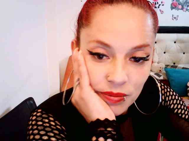 charlotterlove webcam