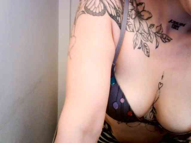 charlotterlove webcam