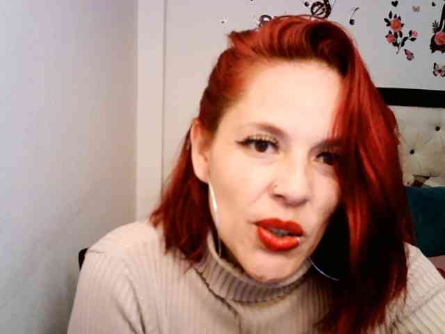 charlotterlove webcam