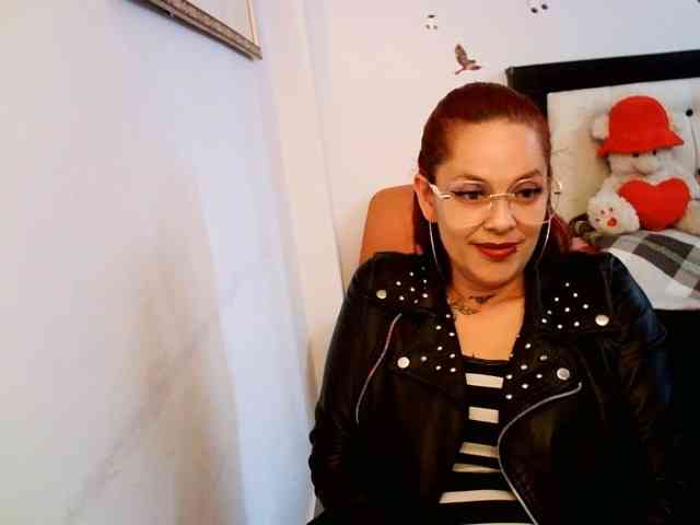 charlotterlove webcam