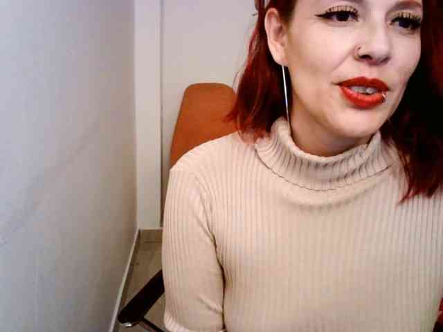 charlotterlove webcam