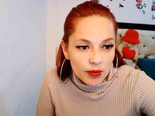 charlotterlove webcam