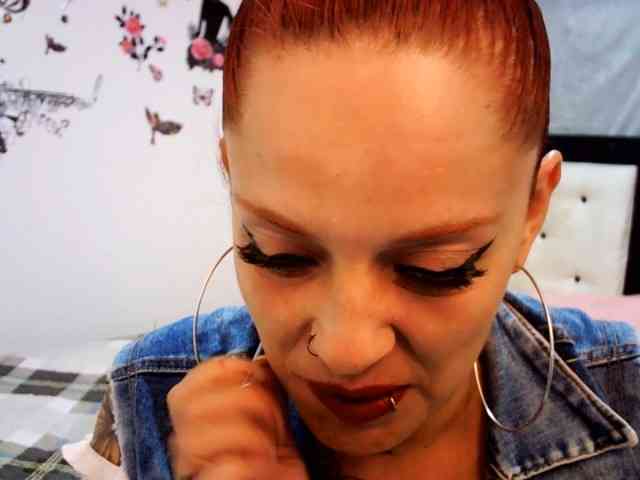 charlotterlove webcam