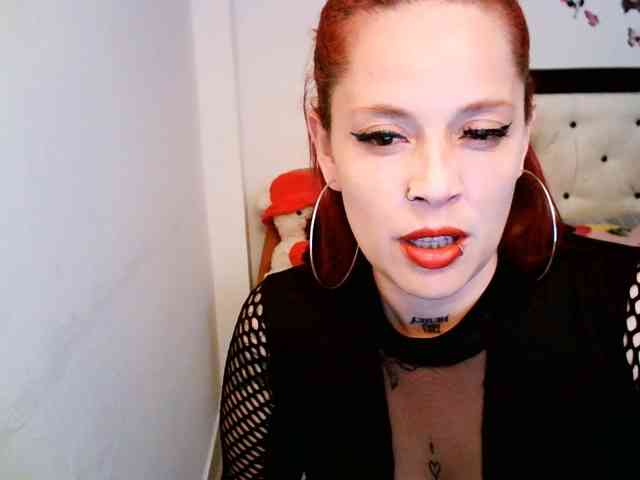 charlotterlove webcam