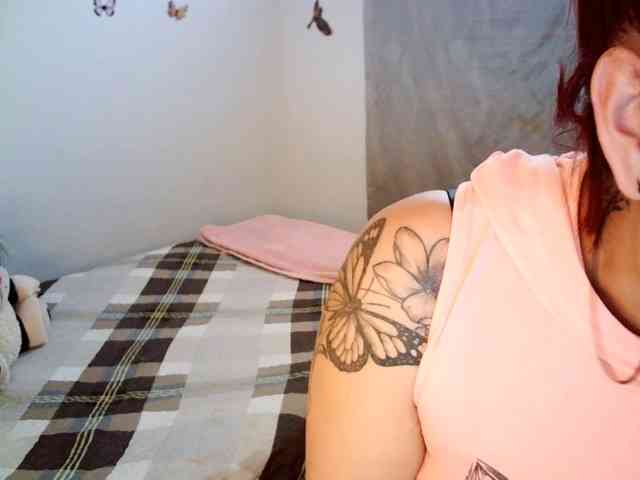 charlotterlove webcam