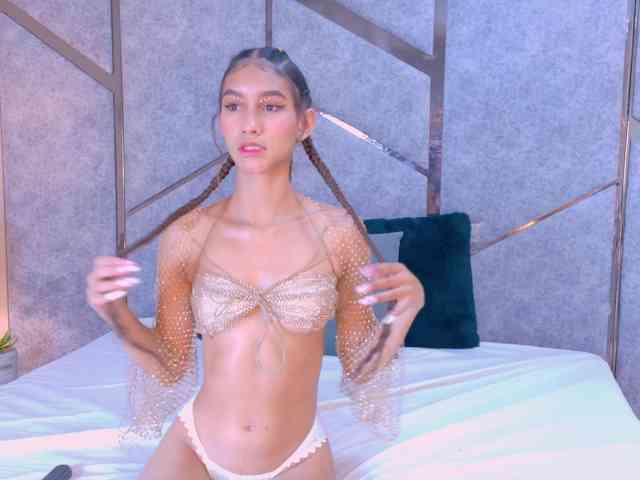 DulceVega webcam