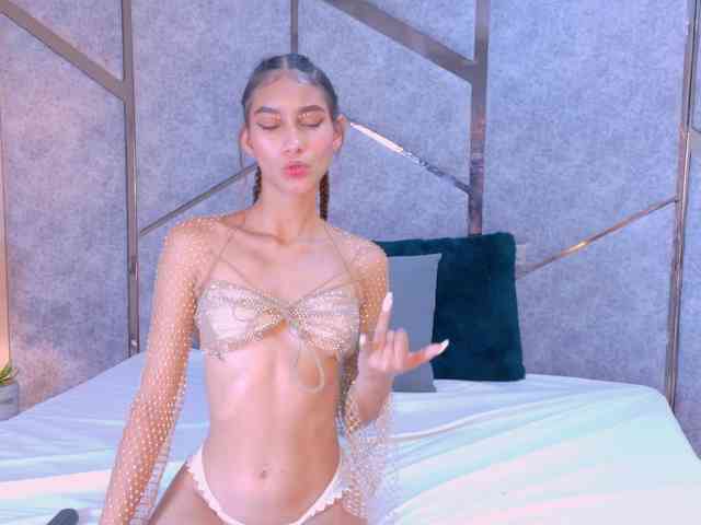 DulceVega webcam