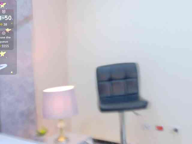 DulceVega webcam
