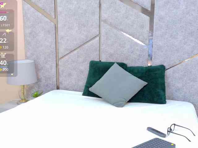 DulceVega webcam