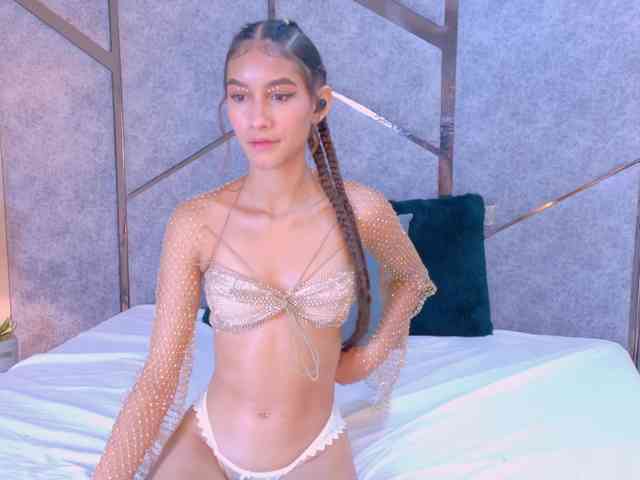DulceVega webcam