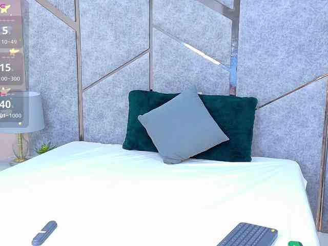 DulceVega webcam