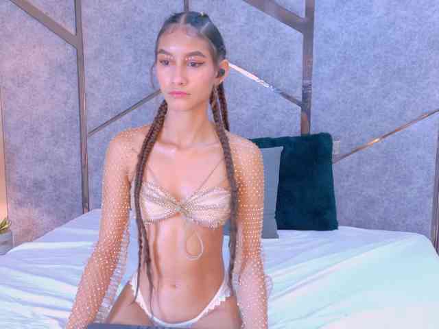 DulceVega webcam