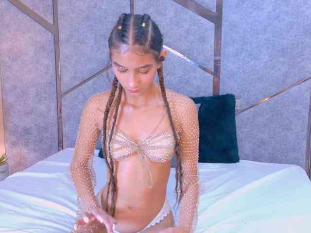 DulceVega webcam