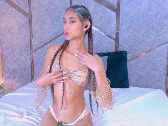 DulceVega webcam