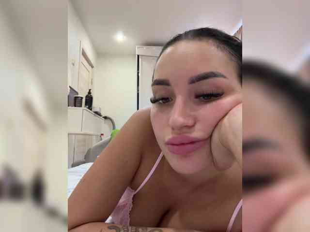 CandyGirll webcam
