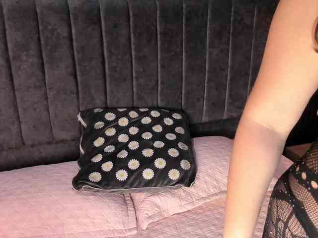 kate-evans webcam