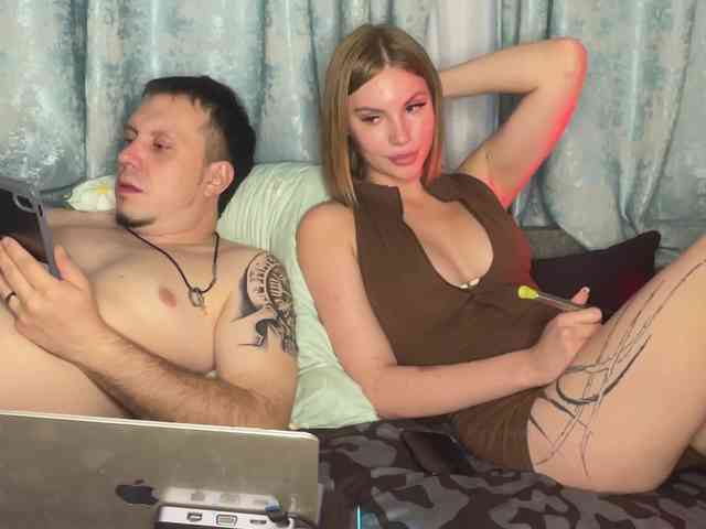 SquirtalPussy webcam