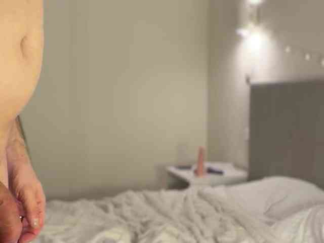 SquirtalPussy webcam