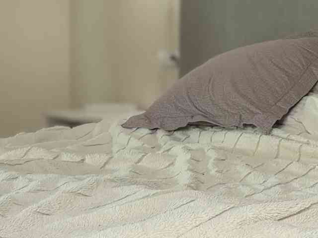 SquirtalPussy webcam