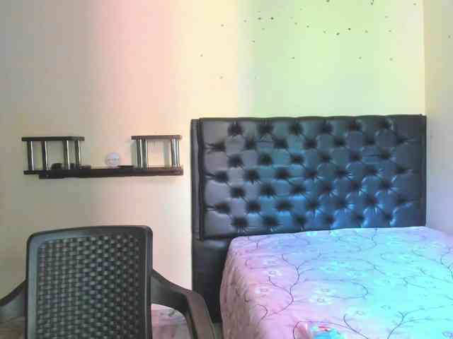 Angelica-salass webcam