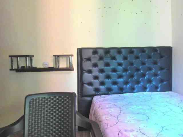 Angelica-salass webcam