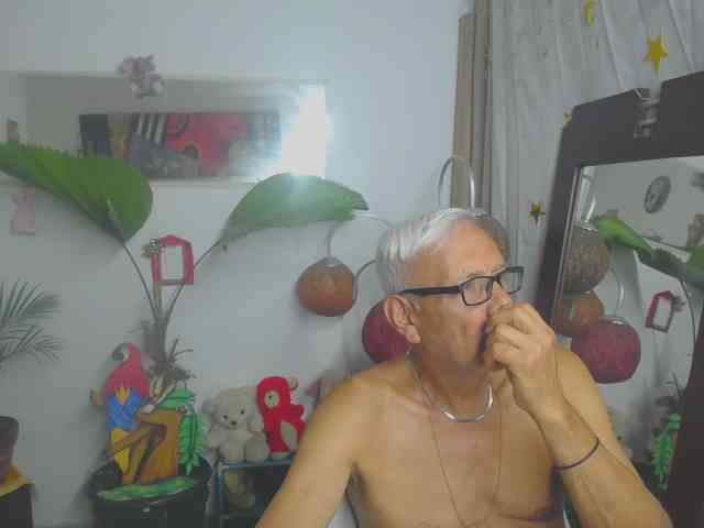 dirtymaturee
