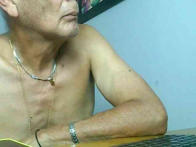 dirtymaturee dirtymaturee