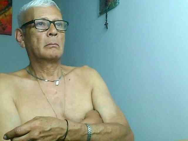 dirtymaturee dirtymaturee