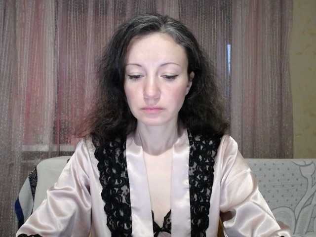 Mint-Lime's BongaCams show and profile