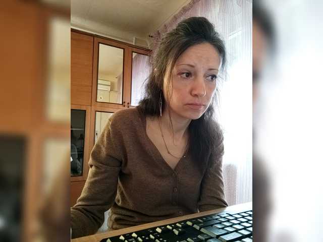 Mint-Lime's BongaCams show and profile