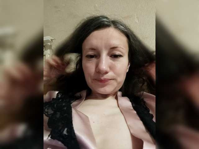 Mint-Lime's BongaCams show and profile