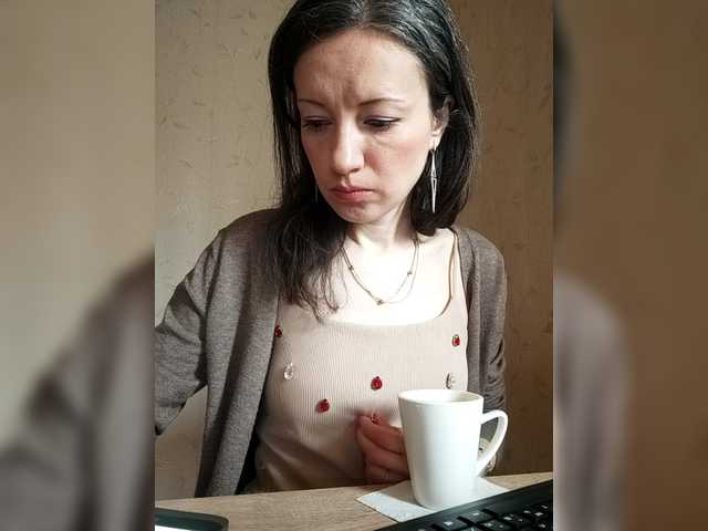 Mint-Lime's BongaCams show and profile